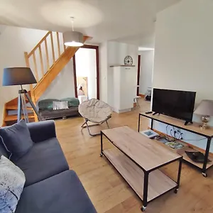 lalexiane-centre-luchon-parking-wifi.midi-pyreneeshotels.com/